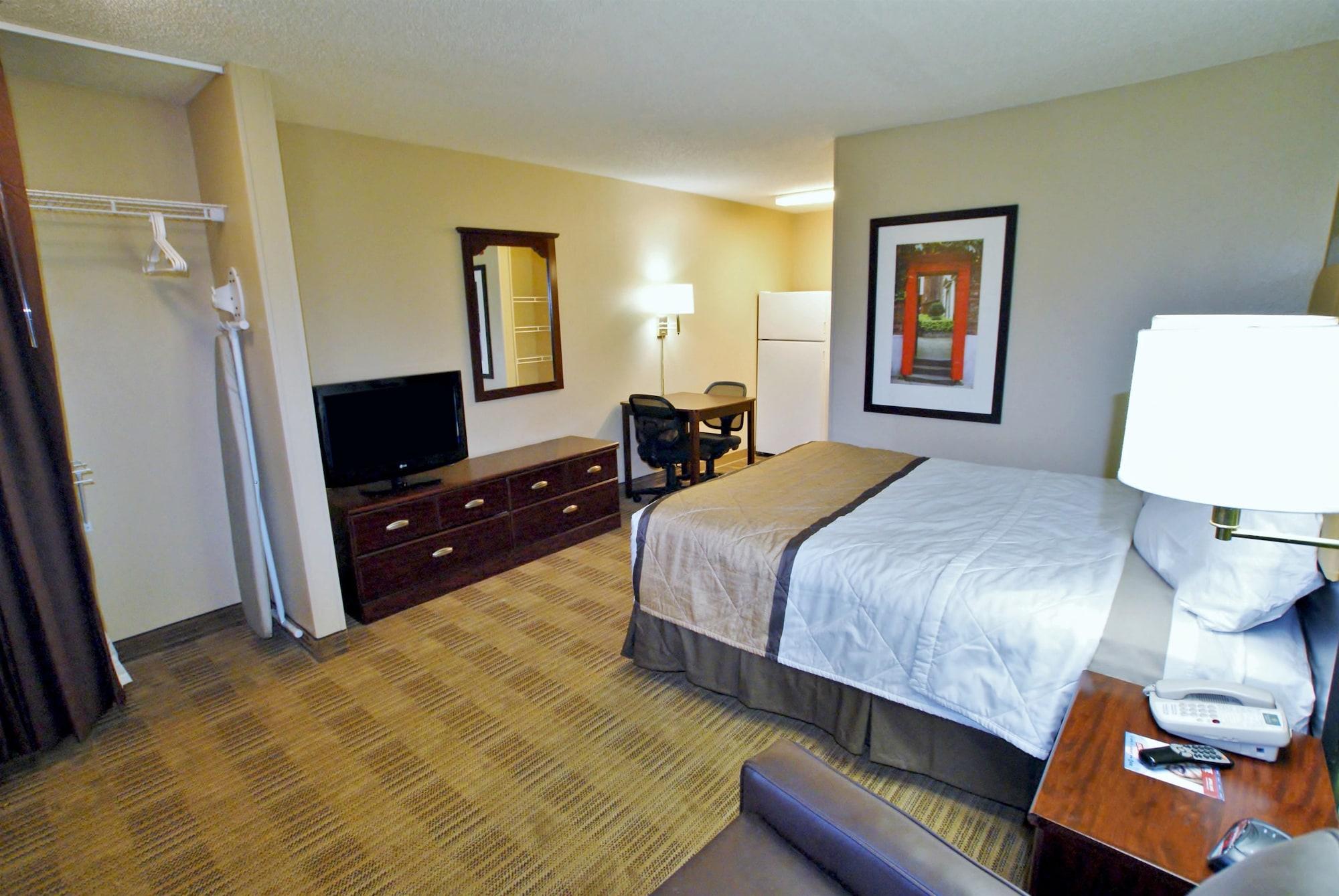 เอ็กซ์เทนด์ สเตย์ อเมริกา - เชซาพีค - ครอสเวย์ส บูเลอวาร์ด Hotel ภายนอก รูปภาพ