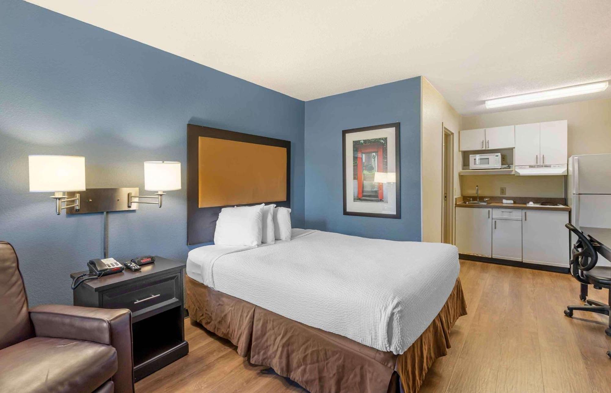 เอ็กซ์เทนด์ สเตย์ อเมริกา - เชซาพีค - ครอสเวย์ส บูเลอวาร์ด Hotel ภายนอก รูปภาพ